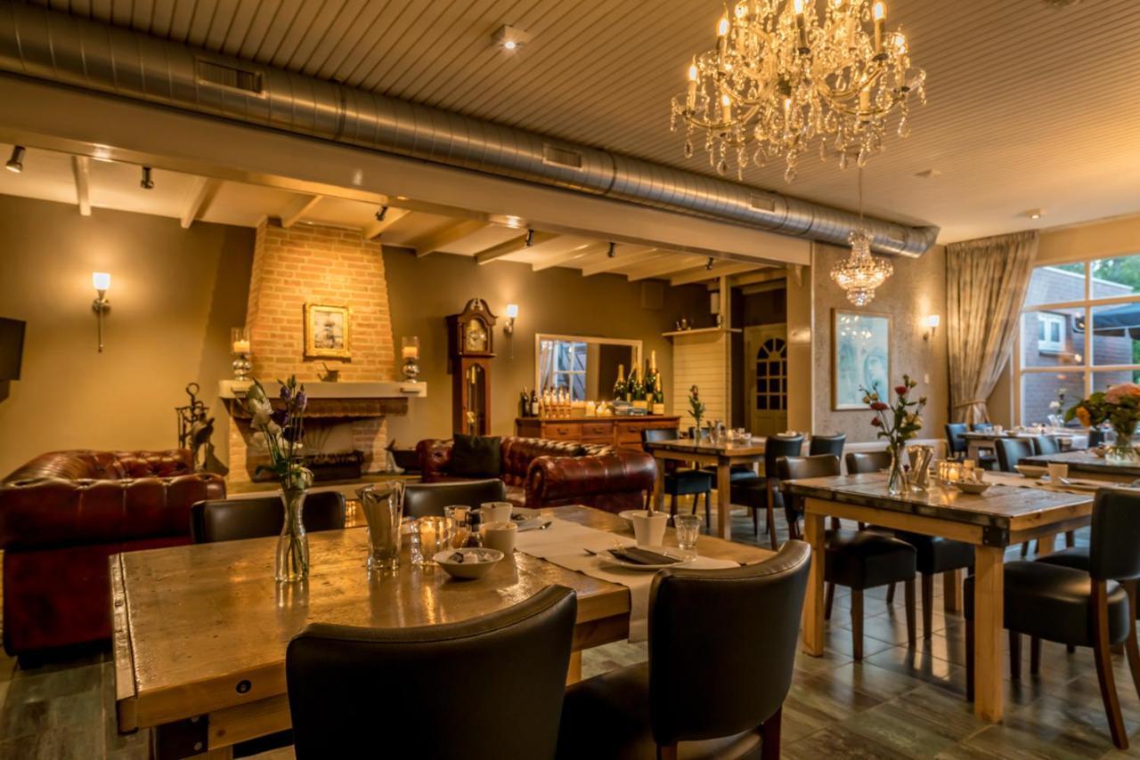 Hotel-Restaurant Van Der Weijde Noordgouwe Esterno foto
